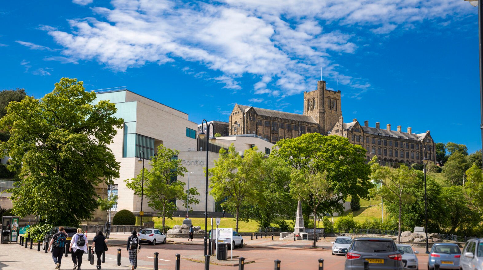 Bangor University UK College Admissions   Photo 4 